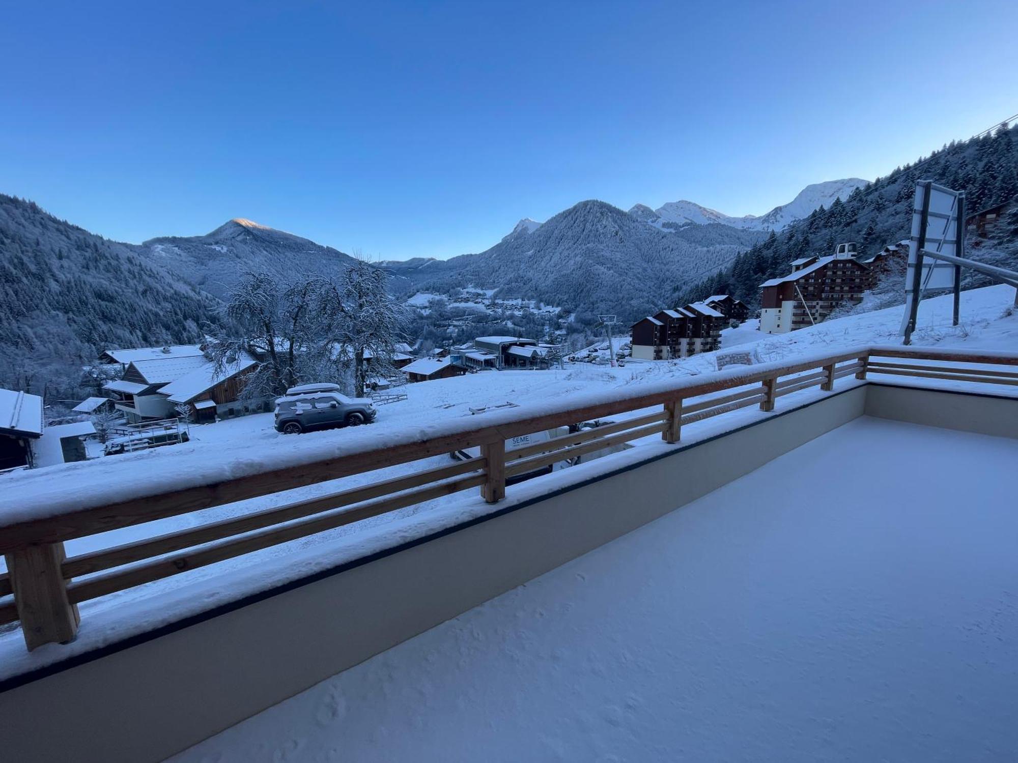 Dans Residence Neuve Le Snow Roc Sur Les Pistes, Grand Studio Cosy 5 Pers Avec Terrasse Panoramique, Sauna, Wifi Saint-Jean-dʼAulps 外观 照片